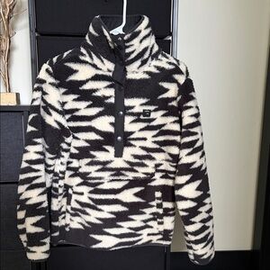 Billabong fleece pullover